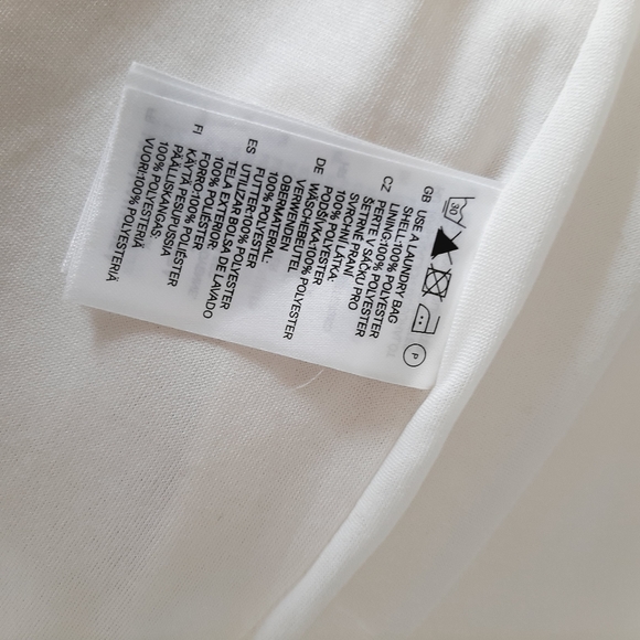 H&M x Lana del Rey Faux Feather Fringe Mini Skirt Sz 4 - Picture 9 of 10